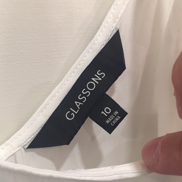 Sheer white top - Picture 2 of 4